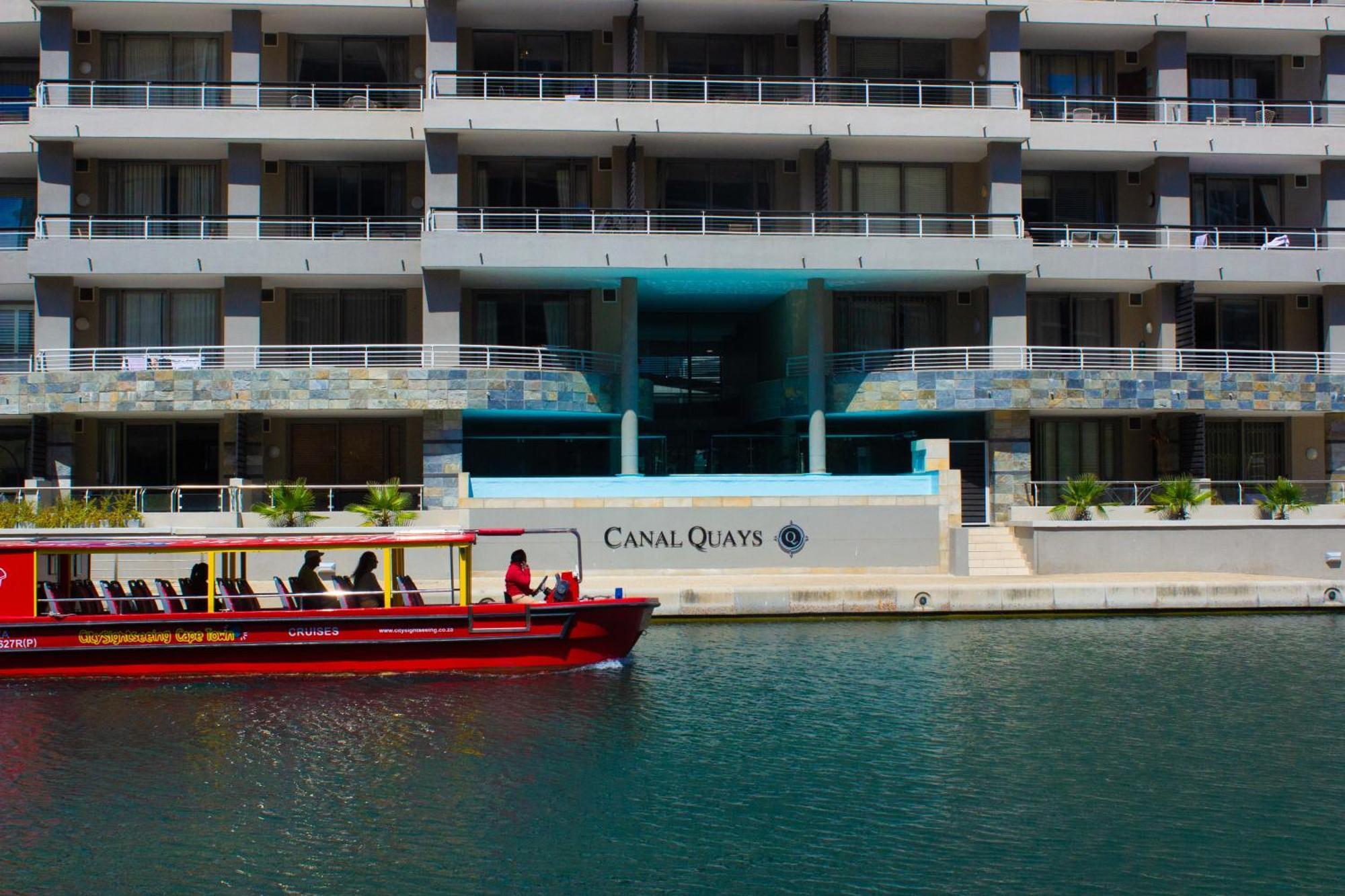 Canal Quays 606 On V&a Waterfront Canals Apartment Cape Town